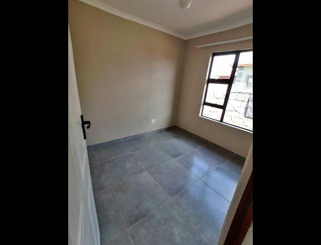 2 BEDROOM HOUSE FOR SALE IN SELCOURT